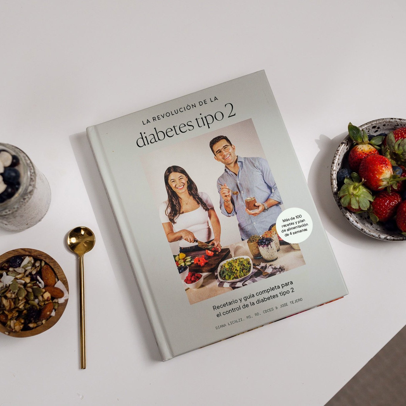 The Type 2 Diabetes Revolution (Spanish Edition) by Diana Licalzi, RD, CDCES and Jose Tejero